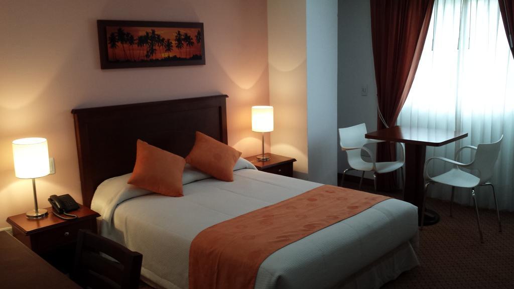 Blu Inn Hotel Bogotá Zewnętrze zdjęcie