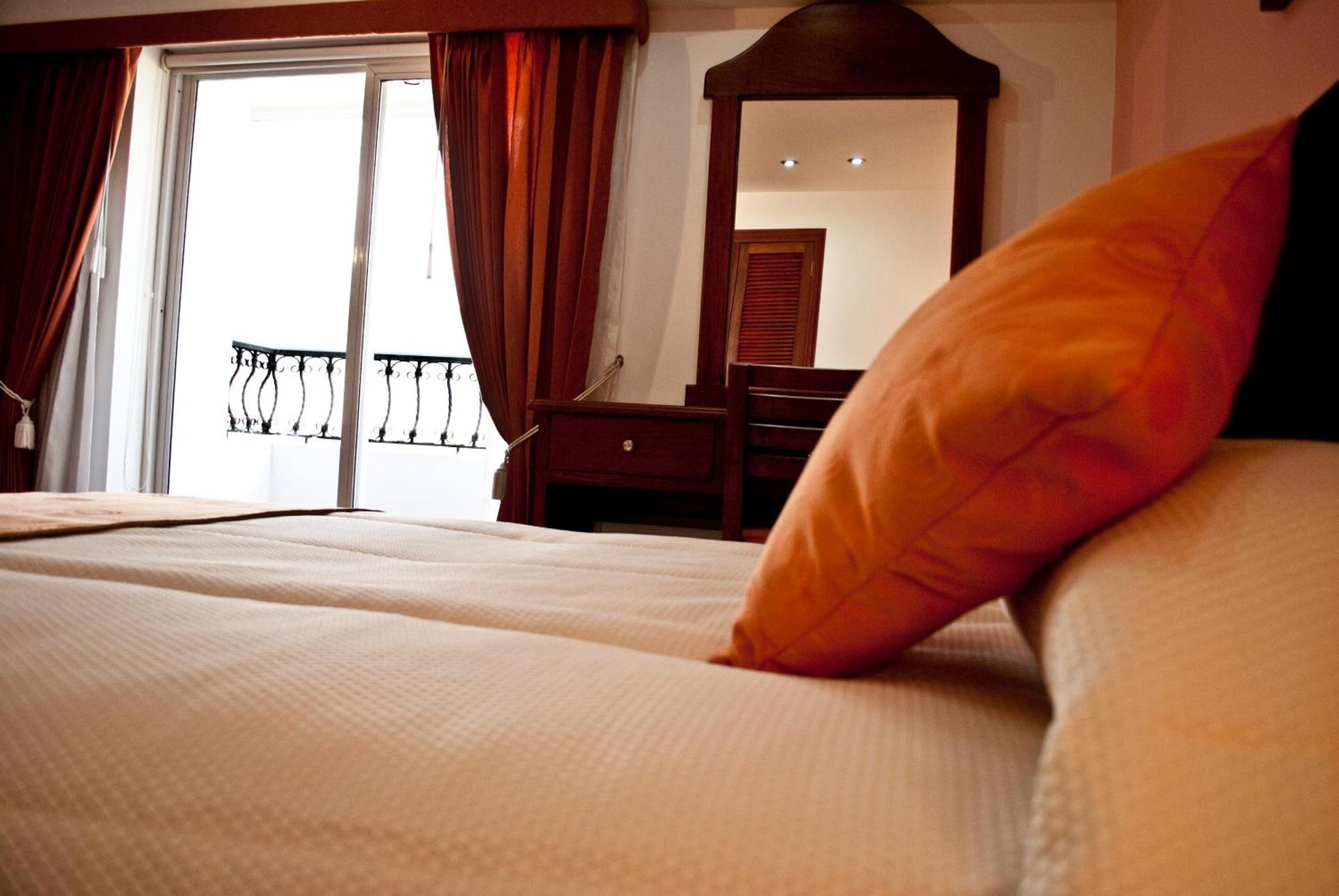 Blu Inn Hotel Bogotá Zewnętrze zdjęcie