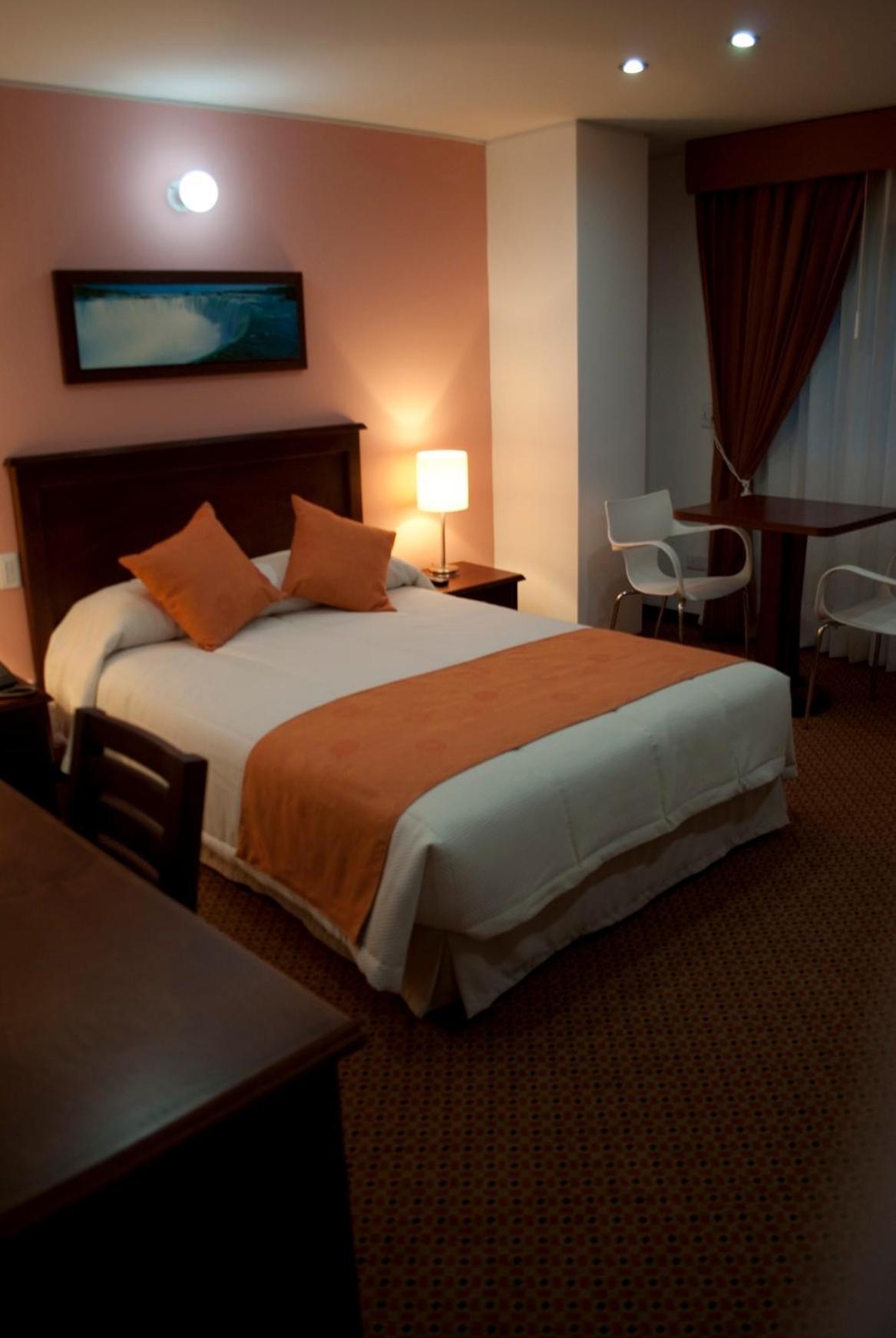 Blu Inn Hotel Bogotá Zewnętrze zdjęcie